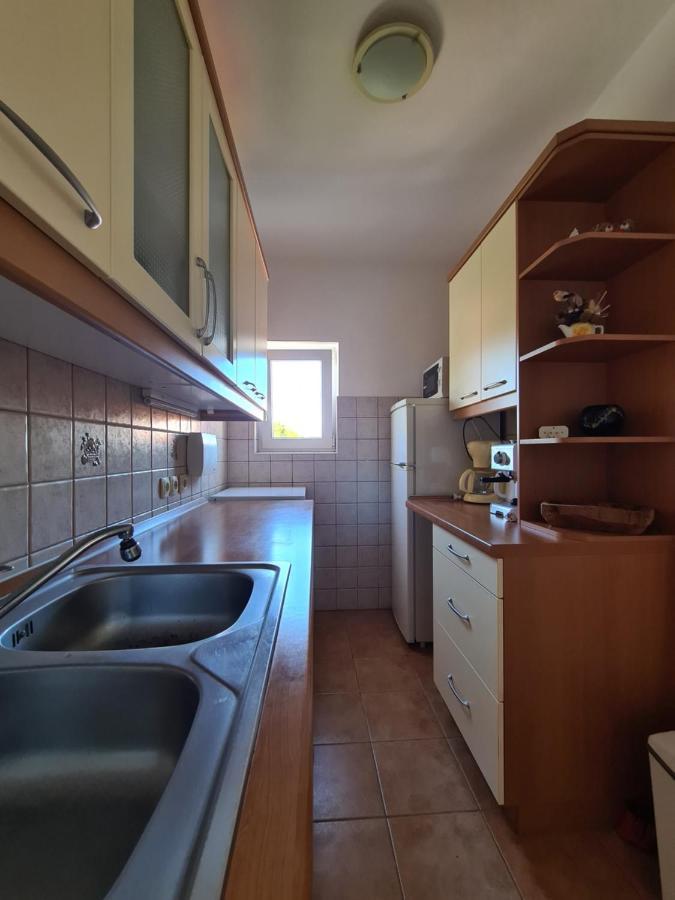 Apartman Karmen Barbat na Rabu Exterior foto